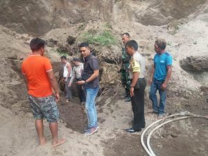 Tambang Ilegal di Lingsar Longsor, Satu Orang Tewas
