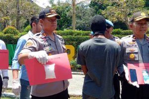 Polres Mataram Ciduk Pasutri Pemasok Sabu ke Lombok