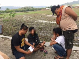 Diduga Jual Sabu ke Dompu, Dua Pemuda Asal Bima Dikerangkeng