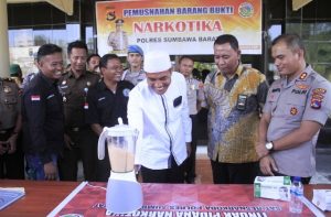 Polres Sumbawa Barat Blender 96,82 Gram Sabu dan 24 Butir Pil Ekstasi
