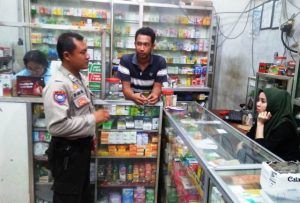 Akibat Masker Langka, Polisi Sidak Sejumlah Apotek di Lombok