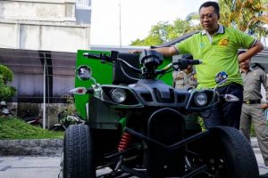 Hebat, Anak NTB Bikin Motor Listrik
