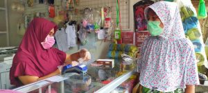 Lindungi dari Covid-19, Penerima PKH Diminta Pakai Masker Saat Pencairan