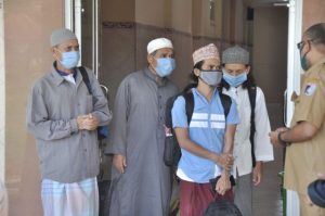 Dipulangkan, 4 Pasien Sembuh Covid-19 di Lobar Berharap Bisa Diterima Masyarakat