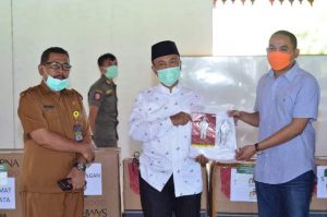 PT Maulana Raya Lombok Sumbang 100 APD ke Pemda Lombok Barat
