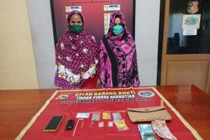 Nyambi Jualan Sabu, Dua Emak-Emak di Tanjung Kota Bima Ditangkap Polisi
