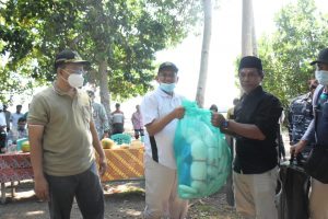 Gubernur NTB Datangi Dusun Brang Kua-Pulau Moyo, Masyarakatnya Terharu