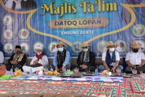 Gubernur NTB Dinobatkan Sebagai Keluarga Besar Datoq Lopan