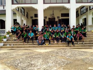 Mahasiswa STIPAR Soromandi study tour, jelajahi tempat bersejarah dan kuliner