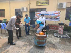 Polres Bima musnahkan barang bukti sabu, obat terlarang dan miras