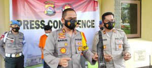 Dua pencuri mesin pengaduk semen di Lombok Barat dibekuk saat lagi mabuk di kafe