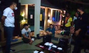 Istri mantan pecatan polisi di NTB jadi pengedar sabu