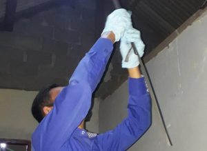 Diduga frustasi ditinggal istri, suami di NTB gantung diri