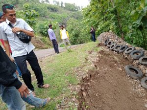 Bronjong Jalan Doridungga Bima Longsor