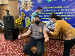 Kapolresta Mataram Bangga Disuntik Vaksin Covid-19