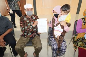 Korban dan empat IRT perusak gudang pabrik rokok di Lombok Tengah berdamai