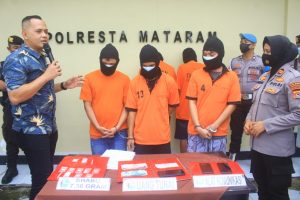Tiga bersaudara di Karang Bagu NTB kompak edarkan sabu, kompak juga masuk bui
