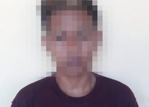 Mabuk Miras, Dua Remaja di Sumbawa Keroyok Warga Sedang Duduk Main HP