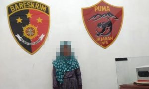 Curi Sarung Adat Bima Senilai Rp22 Juta, Ibu Ini Ditangkap Polisi