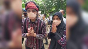 Kunjungi Bima, Baju Adat yang Dipakai Atta dan Aurel Jadi Sorotan, Ada yang Salah?