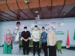 Stafsus Aminuddin Ma’ruf Launching Enam Buku Ulama NU Lombok