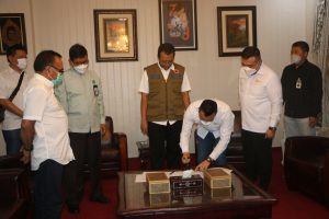 Sejahterakan Nelayan Lobster, Bank NTB Syariah Teken MoU dengan GPLI
