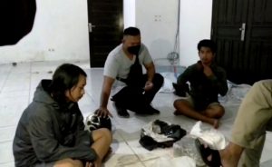 Polisi Tangkap Dua Mahasiswa asal Mataram dan Dompu Saat Ambil Paket Ganja 3 Kilo