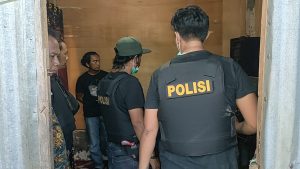 Duh, Pegawai Honorer di Sape Bima Nyambi Jualan Sabu