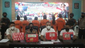 Satu Keluarga Jalankan Bisnis Narkoba, Suami Jadi Bandar Sabu, Istri Jadi Kurir