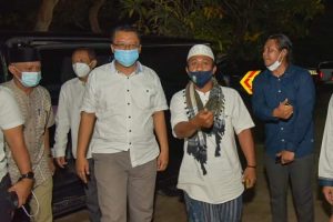 Kunjungi Desa Parampuan, Gubernur NTB Atensi Dampak TPA dan Kesehatan Masyarakat