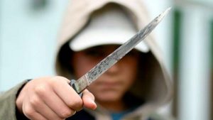 Tak Terima Ditegur Saat Pagari Rumah, Pria di Tolotangga Bima Bacok Tetangga Sendiri