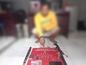 Amankan Pasutri Pemilik 16 Poket Sabu di Bima, Polisi Dilempari Batu