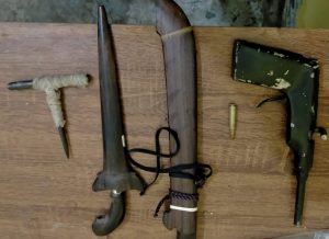 Kedapatan Bawa Senpi Rakitan dan Kunci T, Dua Pria asal Tolo Uwi Ditangkap Polisi