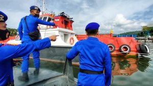 Dihantam Gelombang Tinggi, Kapal Pengangkut Material Lintasan Sirkuit Mandalika Hilang Kontak