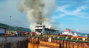 KMP Nusa Abadi Terbakar di Kolam Pengedokan Lembar, Kerugian Diperkirakan Rp500 Juta