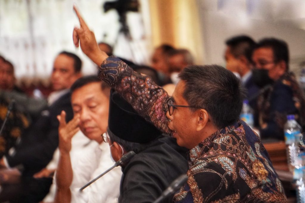 Penetapan AKD DPRD NTB Alot, Nasdem dan PKS Tersisih, Sambirang Ahmadi: Dasar Hukumnya Tidak Jelas