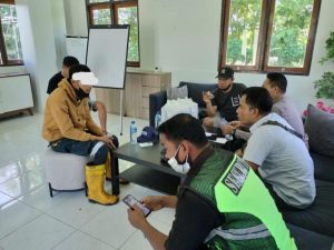Pesan Online Sabu Paket Hemat, Karyawan Perusahaan Tambang di Dompu Ditangkap Polisi