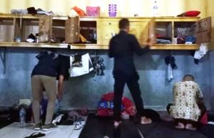Geledah Kamar Napi, Petugas Rutan Bima Temukan Sejumlah Barang Terlarang