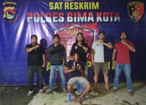 Gak Sadar Ada CCTV, Pria Ini Nekat Mencuri HP di RSUD Bima