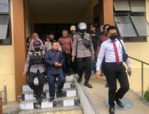 Ditahan 3 Jam di Polres, Kini Anggota DPRD Bima Boimin dan Barang Bukti Dilimpahkan ke Kejaksaan