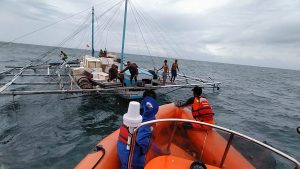 Perahu Rusak, 7 Nelayan Diselamatkan Tim SAR di Perairan Sangiang Bima