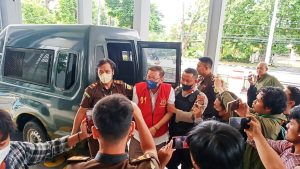 Jadi Tersangka Kasus Tambang Pasir Besi, Dirut PT AMG Ditahan di Lapas Mataram
