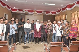 Setelah Didemo FPR Berjilid-jilid, Bupati Bima Janji akan Aspal Jalan Rusak Donggo-Soromandi