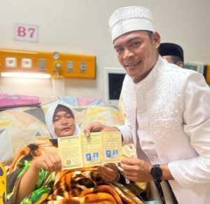 Prosesi Akad Nikah Prajurit TNI di Ruang ICU RSUD Bima Membuat Dunia Terenyuh