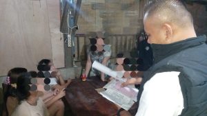 Razia Kafe di Suranadi, Pengelola Hiburan Malam dan 10 Wanita Seksi Diamankan