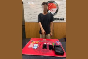 Digerebek Polisi, Pengedar Sabu di Sumbawa Buru-buru Buang Barang Bukti