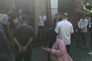 Developer Lombok Royal Property Copot Spanduk Peringatan KPK, Bakal Dipidana?