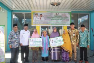 Salurkan ZIS, Pemkot Bima Bantu Tingkatkan Kesejahteraan Ekonomi Pedagang Bakulan