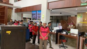 Lima Tersangka Korupsi Pengadaan Kapal Kayu Dishub Bima Ditahan
