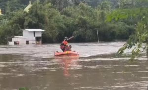 Banjir di Lombok Barat, Puluhan Warga Dievakuasi